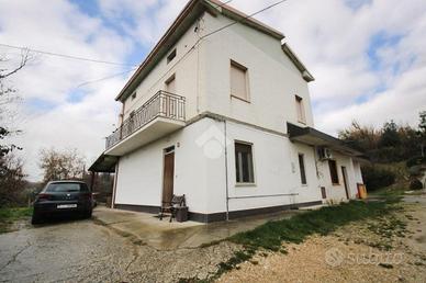 CASA SEMINDIPENDENTE A ORTONA