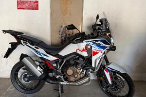 Honda AfricaTwin CRF1100L ES 2025 - 310 KM