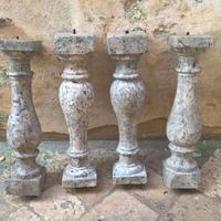 4 Colonne in pietra,da restaurare