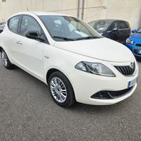 Lancia Ypsilon 1.0 FireFly 70cv Hybrid