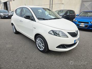 Lancia Ypsilon 1.0 FireFly 70cv Hybrid