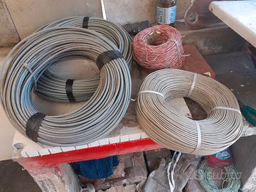 cavetti tutti prese ecc....