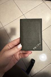 Portacarte prada originale in pelle Saffiano .