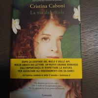 libro La via del miele di Cristina Caboni