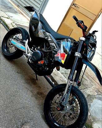 ktm 690 smc 2008