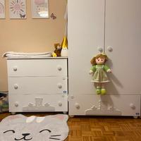 Cameretta, fasciatoio con cassettiera e armadio