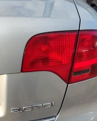 Fanale post dx int AUDI A4 del 2006