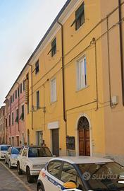 APPARTAMENTO MASSA CENTRO 100 mq