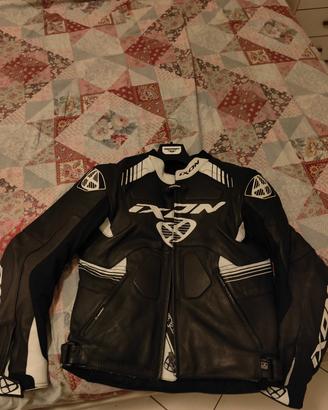 giacca moto pelle ixon voltage