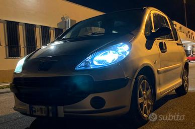 Peugeot 1007 1.4 Hdi diesel