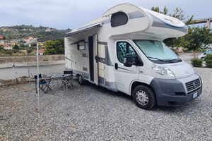 Camper Elnagh Baron 46  / 6 posti