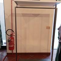 stand per abbigliamento 