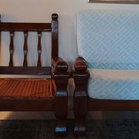 Poltrone in legno rustico spagnolo
