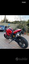 Ducati monster 796