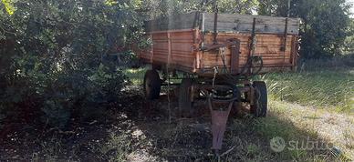 Rimorchio agricolo