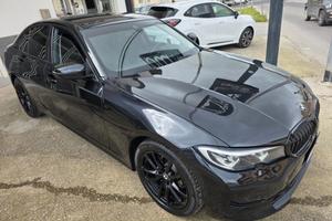 Bmw 320d 190CV xDrive Sport IDENTITY BLACK