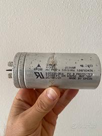 Condensatore 30uF 450Vac climatizzatore