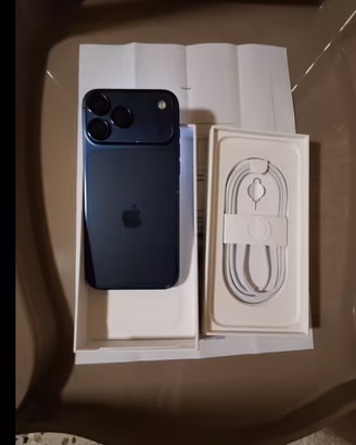 IPhone 17 Pro Max 512 GB ( 800€  )