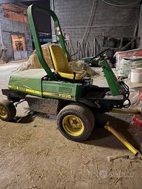 Trattorino taglia erba