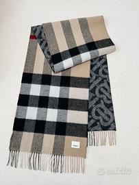 Sciarpa Burberry con motivo a quadri double-face T