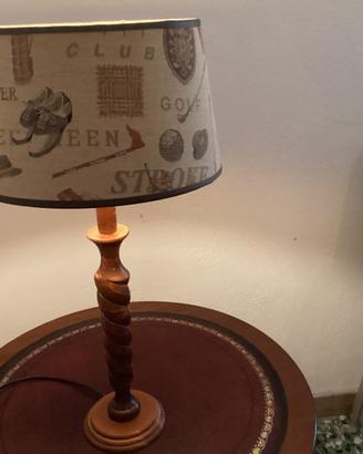 Lampada da tavolo stile inglase