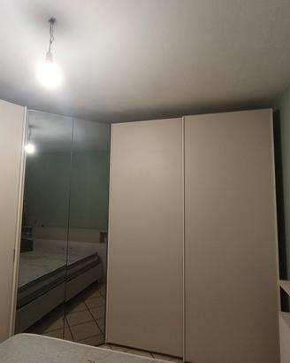 amrdio ad angolo