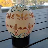 uovo di struzzo lavorato a mano 