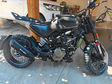 Husqvarna Svartpilen 125 - 500km