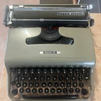 Olivetti pluma 22, sorella spagnola di lettera 22