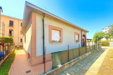 VILLA SINGOLA A NOVARA