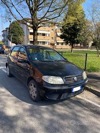 Fiat Punto 5p 1.2 Active 44 kW (60 CV)