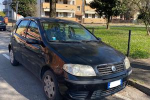 Fiat Punto 5p 1.2 Active 44 kW (60 CV)