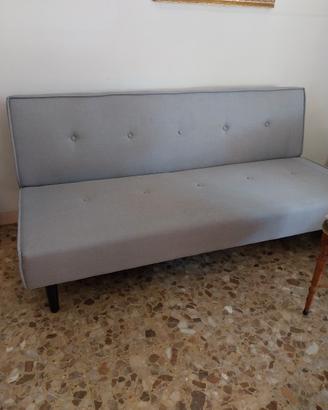 divano letto nuovo