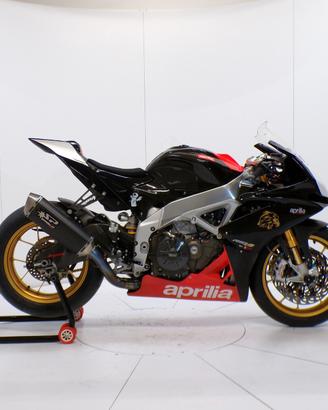 Aprilia RSV4 Factory APRC