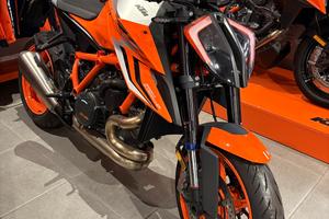 Ktm 1290 Super Duke R EVO - AZIENDALE