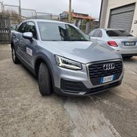 Audi Q2 35 TDI S tronic Identity Black