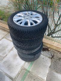 Gomme e cerchi Opel R16