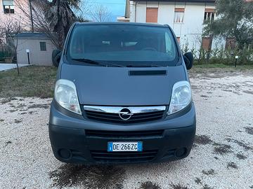 Opel Vivaro 2.0