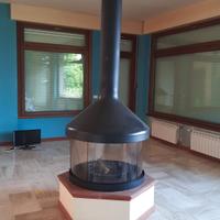 Camino a legna centrale panoramico 360° – design s