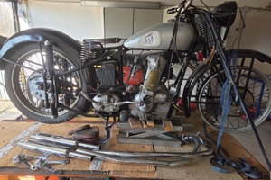 Moto Benelli 250 sport