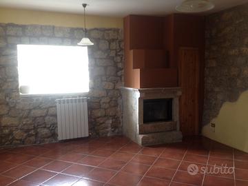 Casa in campagna vicinissima al centro ur