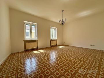 APPARTAMENTO CON DUE CAMERE DA LETTO TERMOAUTON...