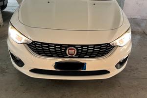 Fiat Tipo Longe