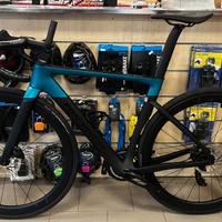 FONDRIEST GAND rival axs BICI DA STRADA