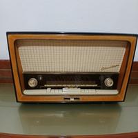 radio antico d'epoca 