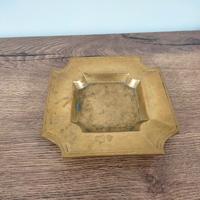 posacenere in ottone vintage