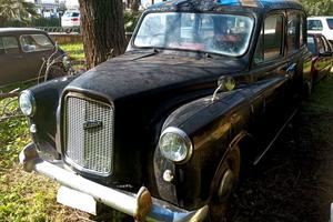 Austin fx4 1970
