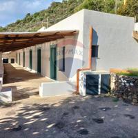 Casa Indipendente - Lipari