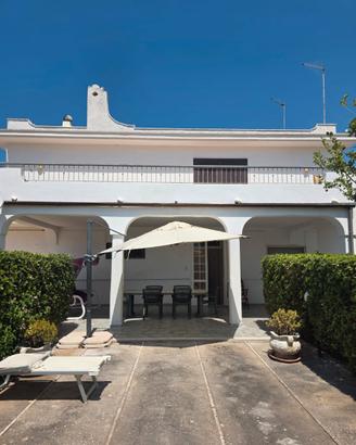Villa a Carovigno