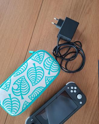 Switch Lite grigia + case Animal Crossing